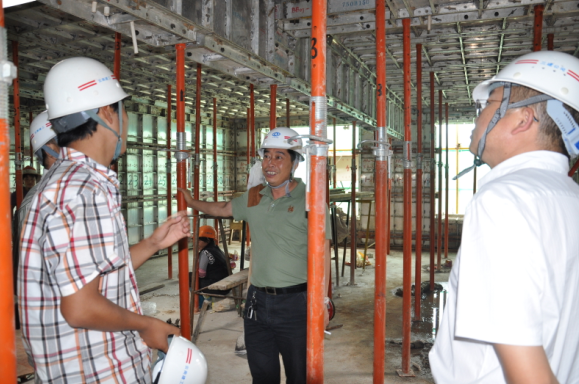 陳云周、楊少真深入基層調(diào)研 “望聞問切”踐行群眾路線教育實(shí)踐活動