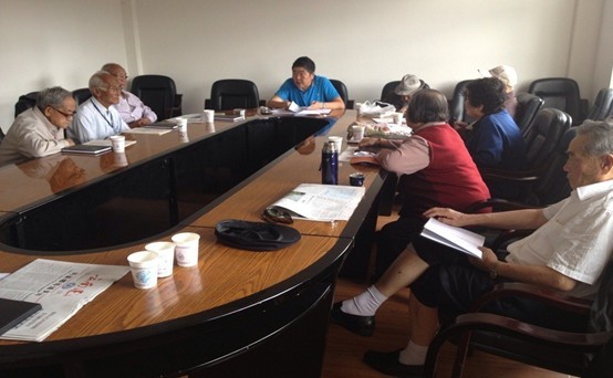 深入貫徹群眾路線 積極開展群眾路線教育實踐活動