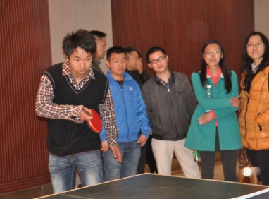 公司舉辦文體娛樂活動迎新年