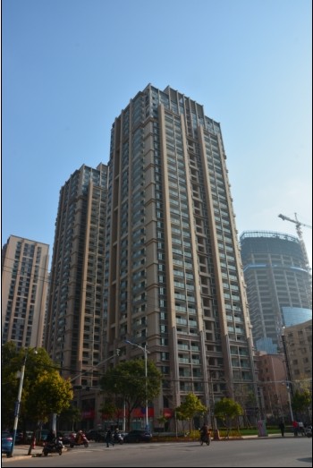 大白廟城中村回遷房工程順利通過竣工驗收