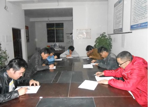 八直管鎮雄項目部開展學習考試活動
