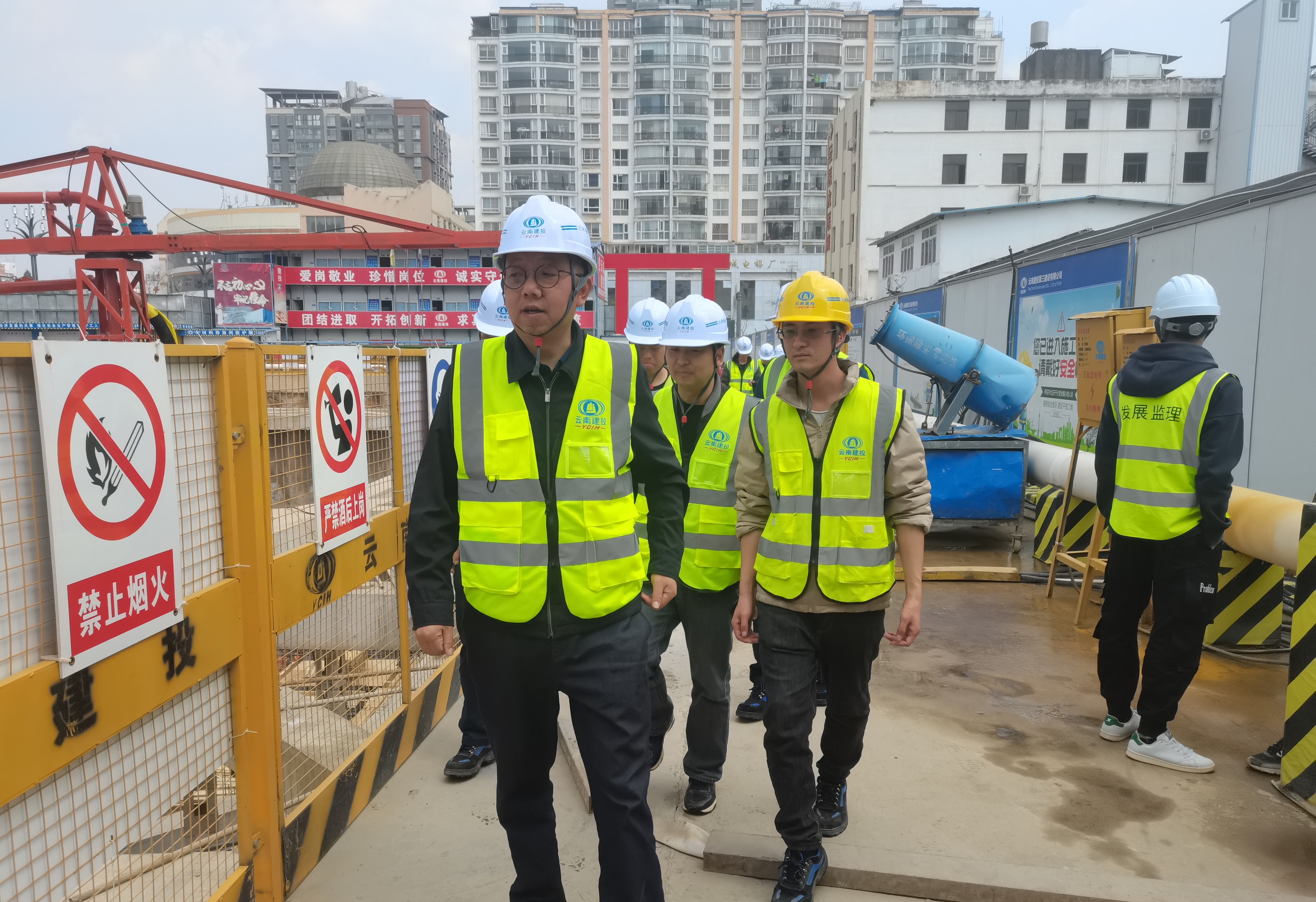 段益慶到實力觀邸項目調研檢查