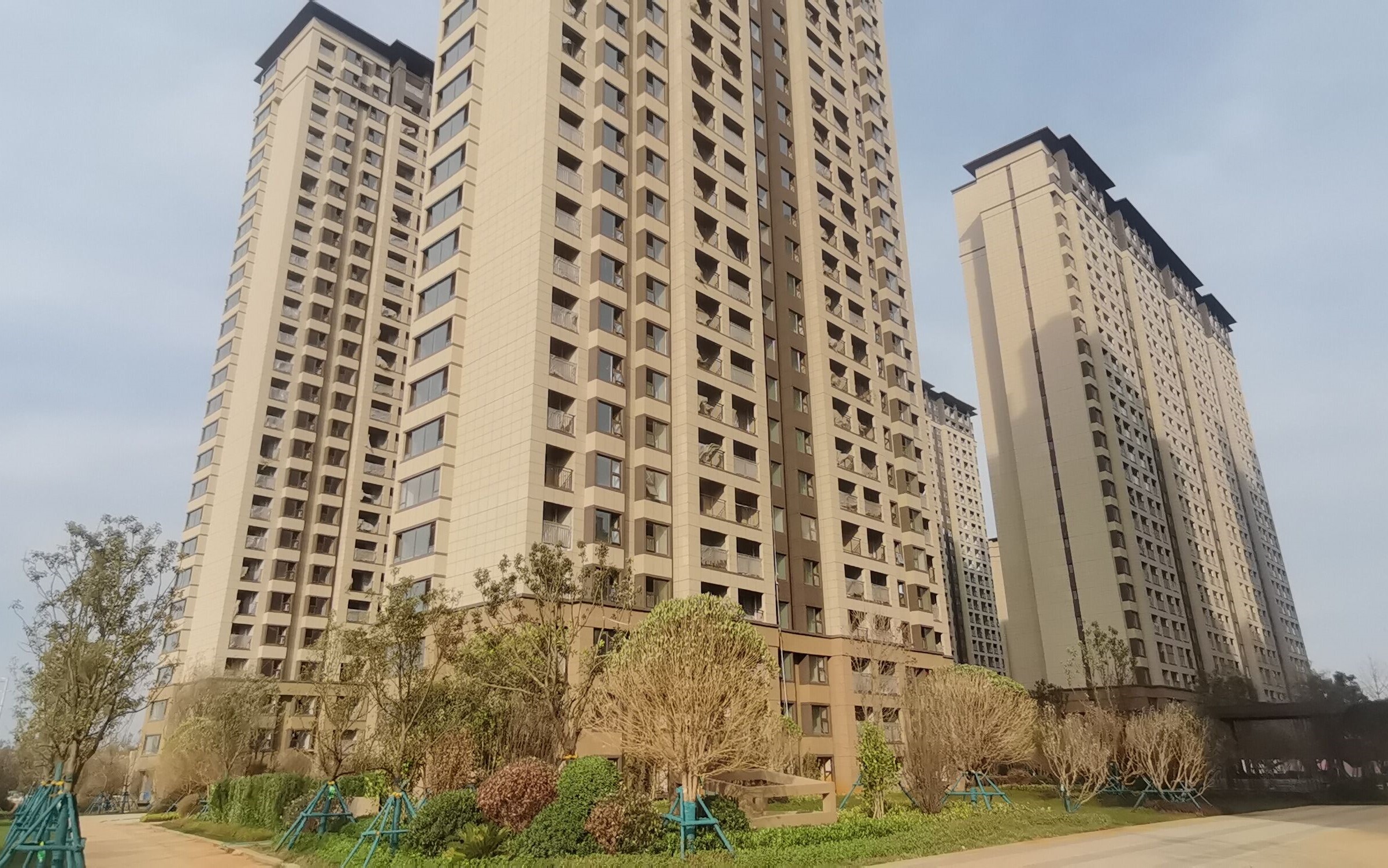 云谷小區（6號地塊）一期二標段工程竣工驗收