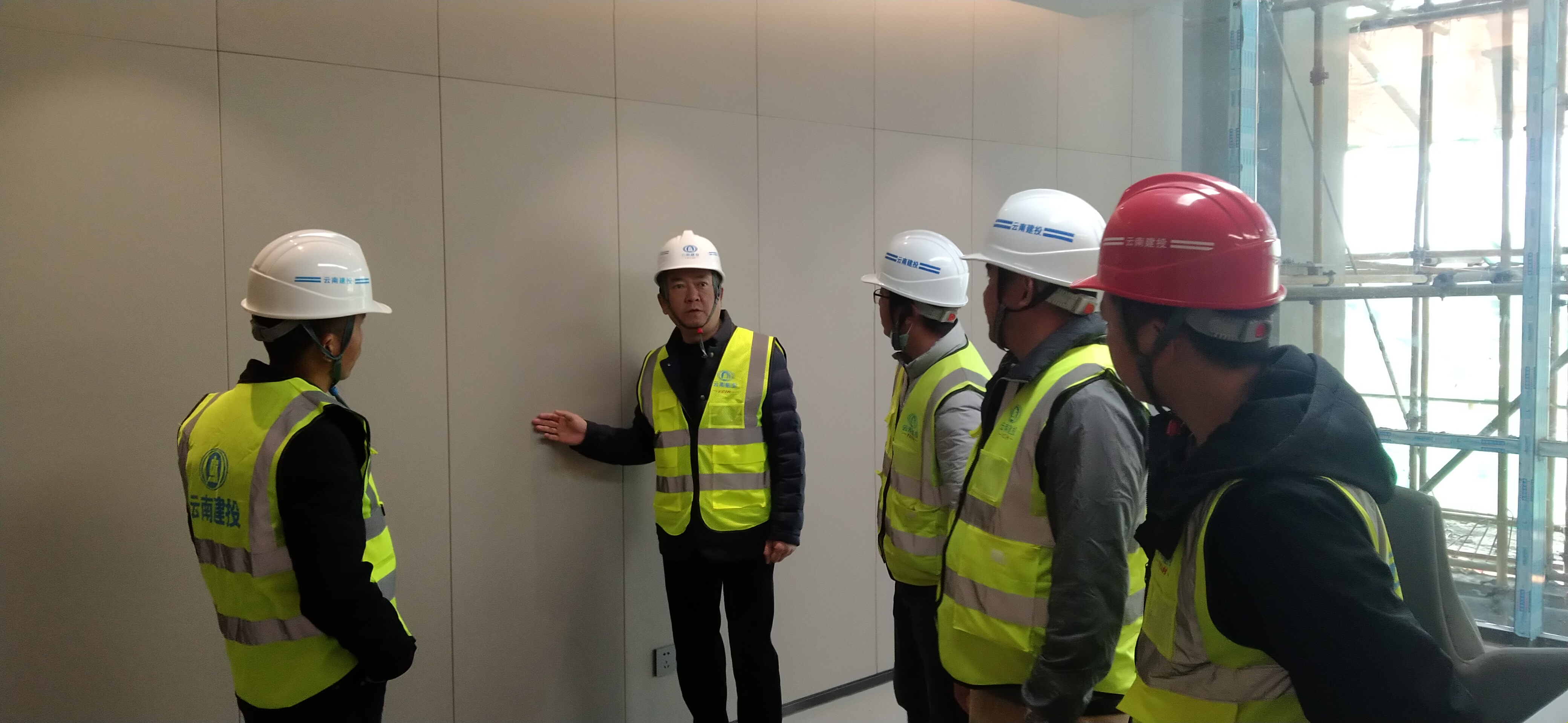 吳勇調(diào)研云南電網(wǎng)項目