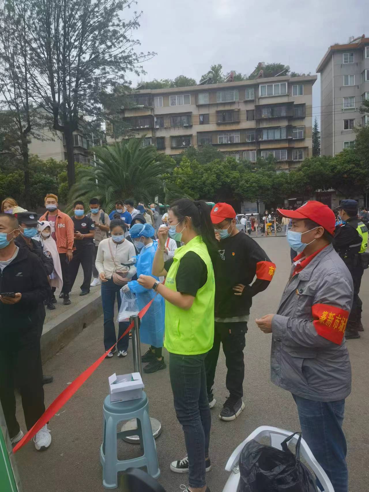 大觀篆新農(nóng)貿(mào)市場(chǎng)關(guān)于疫情防控及中秋期間保供的通告