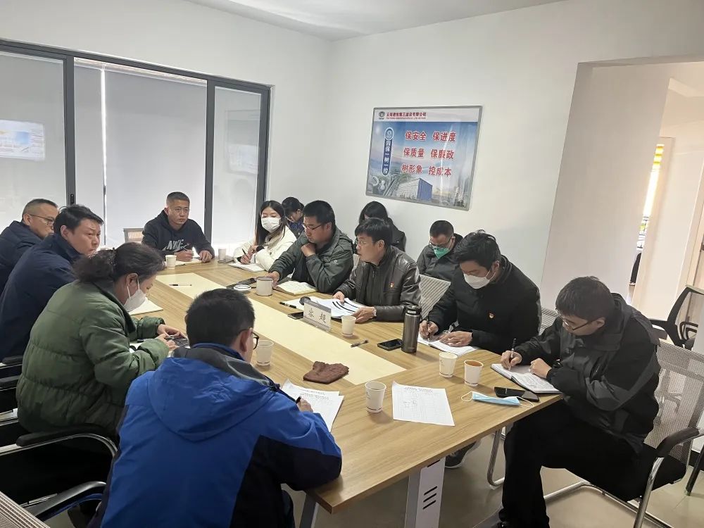 容超到分管單位調研指導并開展黨的二十大專題宣講