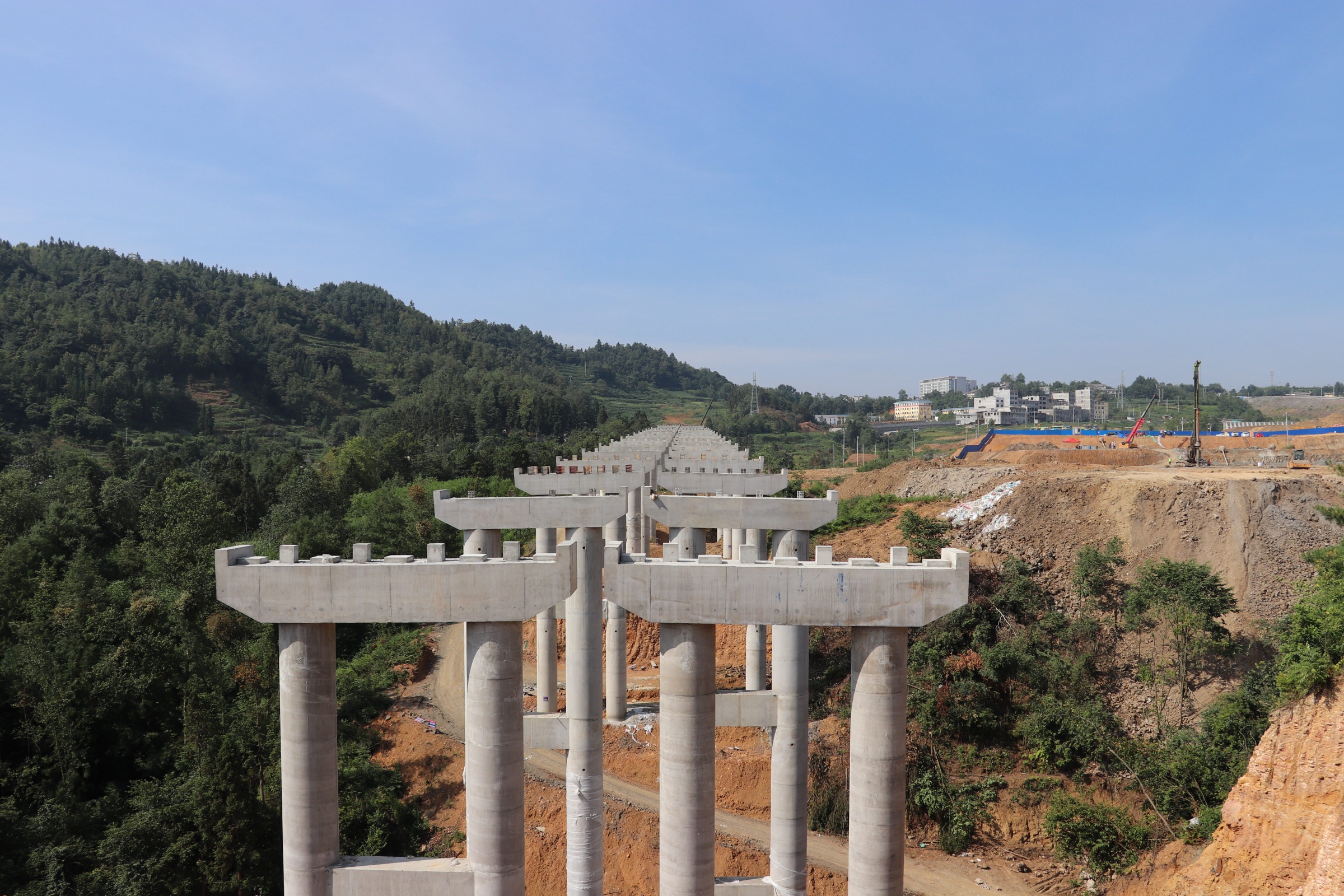 10萬元獎勵！鎮(zhèn)果公路土建二分部摘得“平安工地”考核桂冠