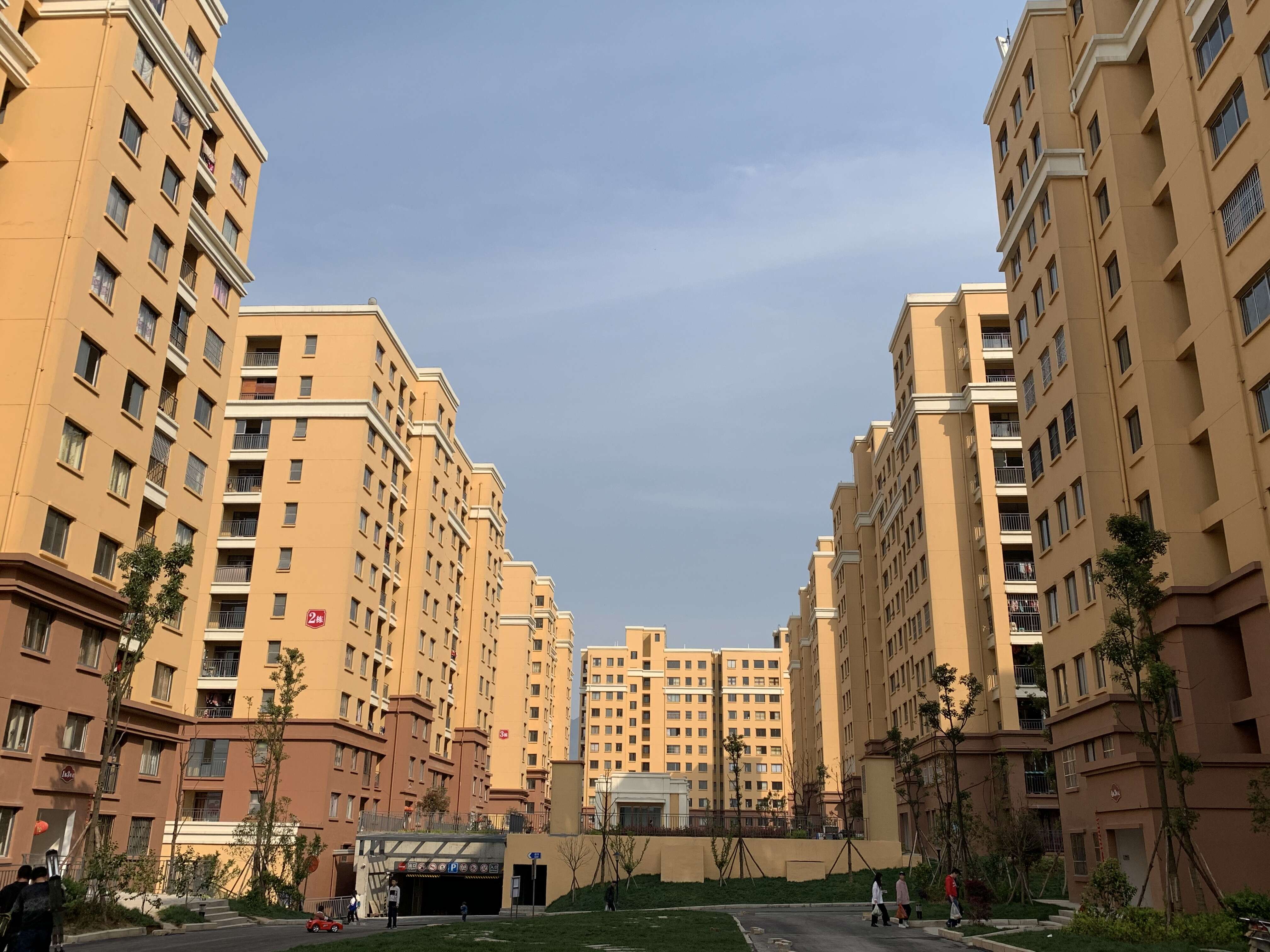 鎮(zhèn)雄魯家院子