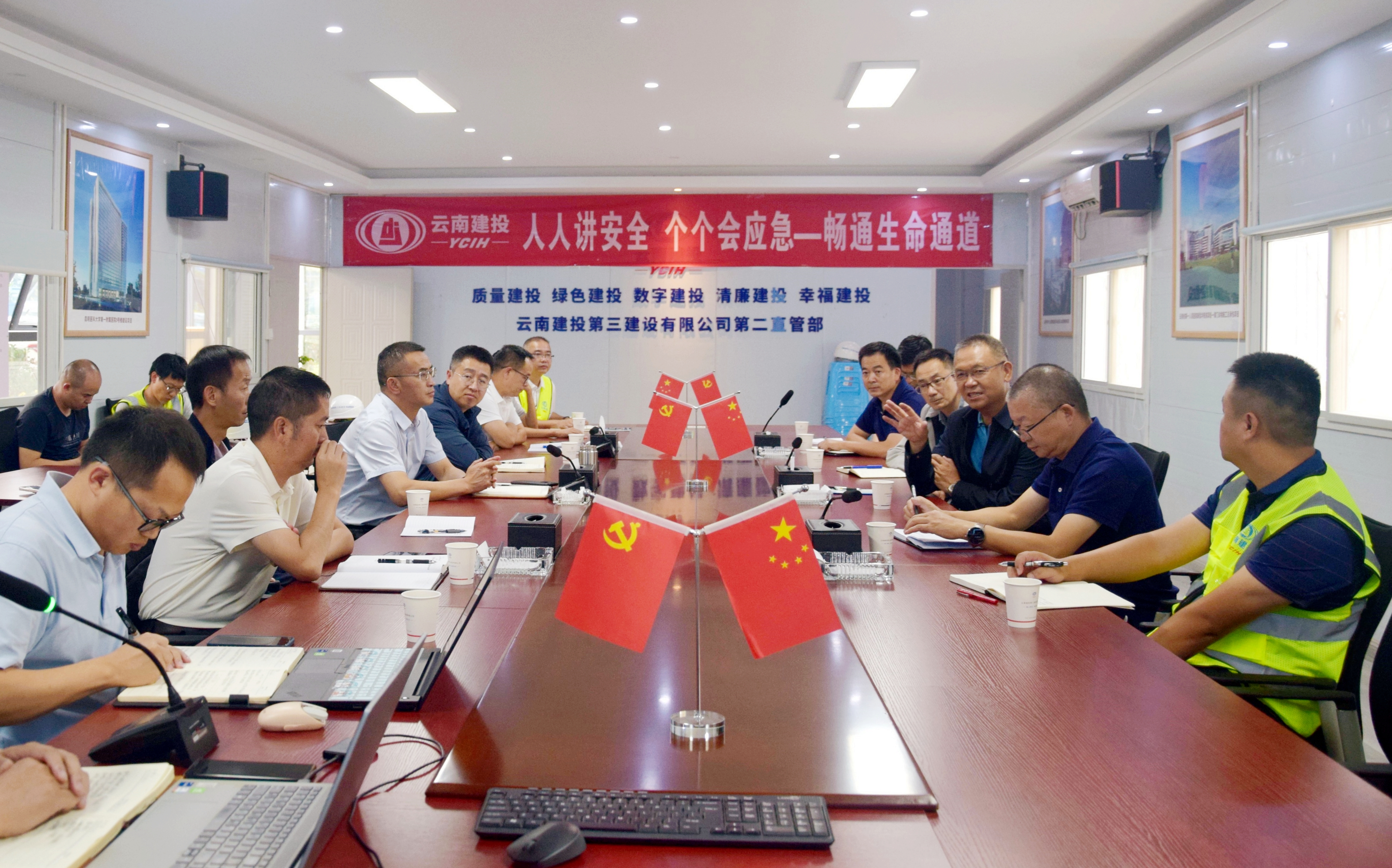 楊國文調(diào)研云南省婦幼保健院新院建設項目