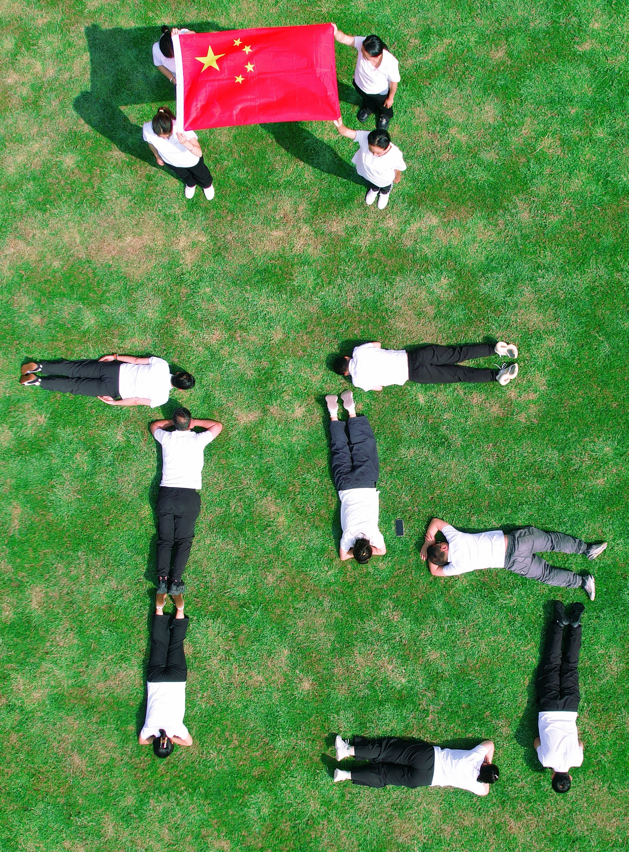 國慶節(jié)丨用合影告白祖國