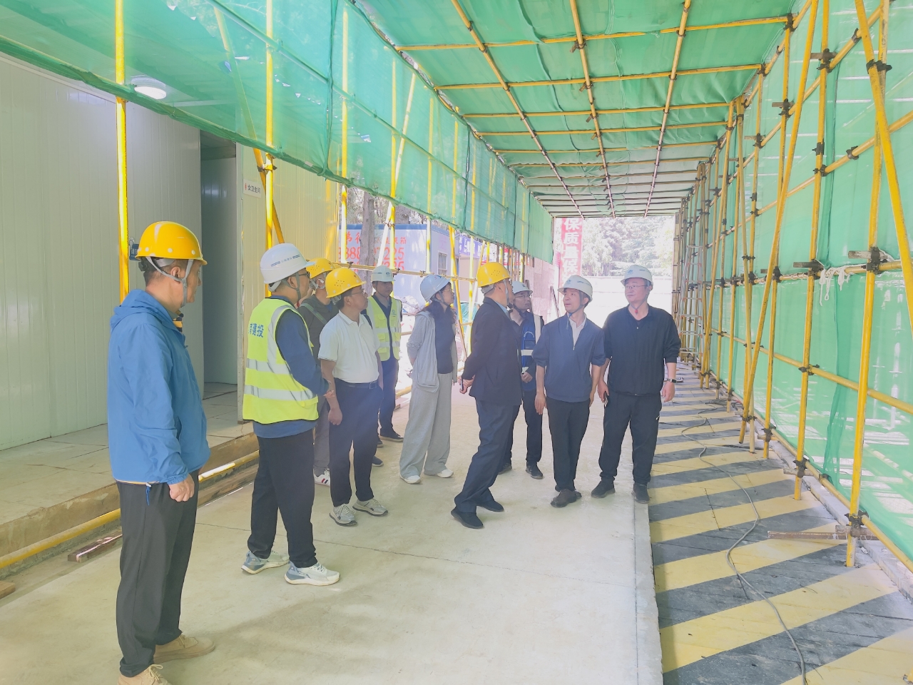 昆明理工大學副校級領導吳濤一行到公司在建項目檢查指導