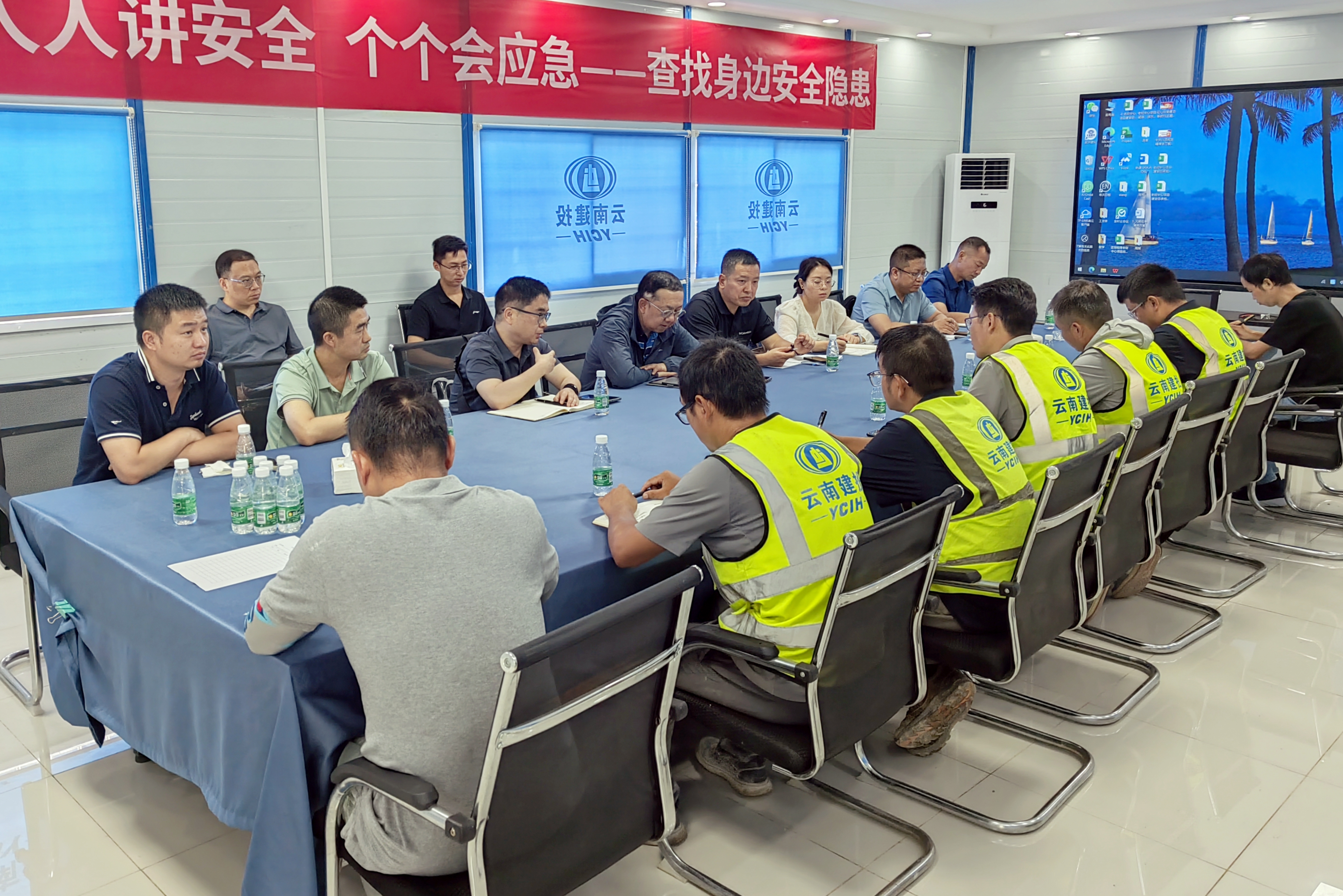 集團(tuán)高級專家段益慶到公司老撾中心項(xiàng)目檢查指導(dǎo)