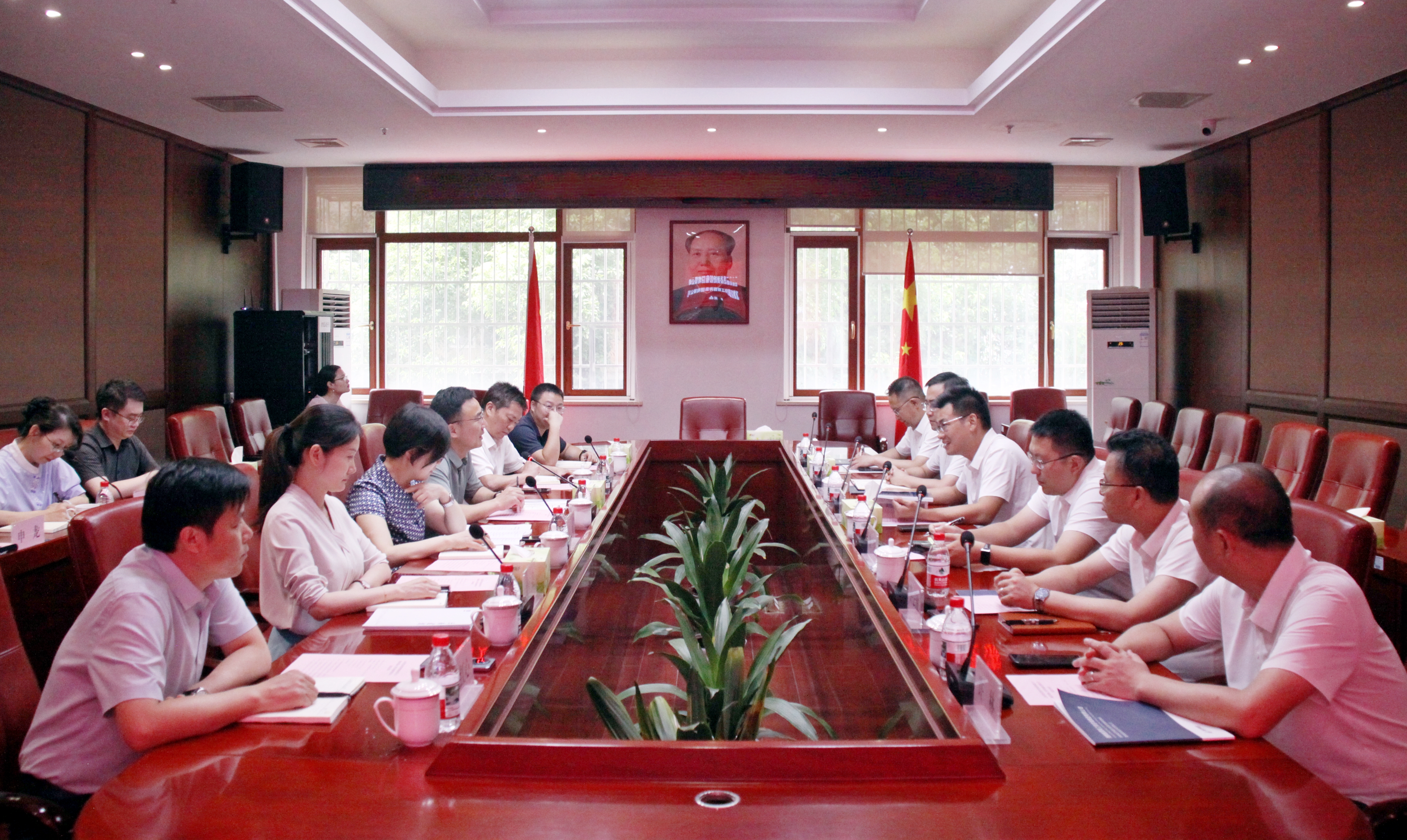 公司與湖南省國際工程咨詢集團(tuán)有限公司交流座談