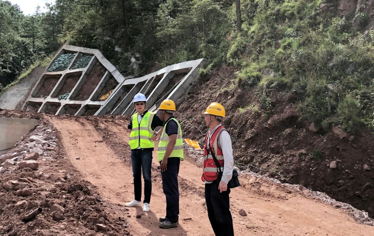 “雙節(jié)”不停工！公司領(lǐng)導(dǎo)假期帶班檢查在建項目（三）